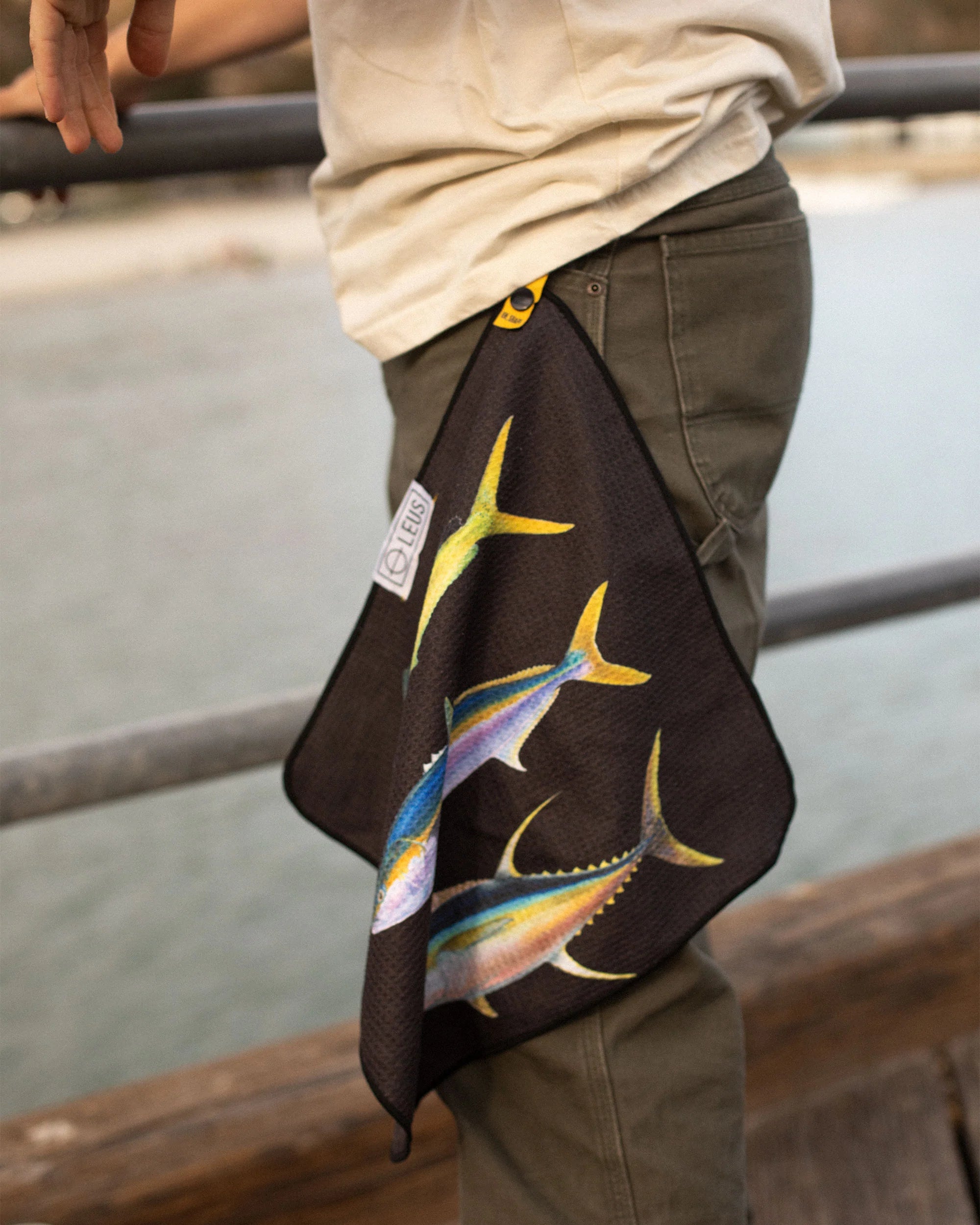 LEUS Fish stack fishing eco towel